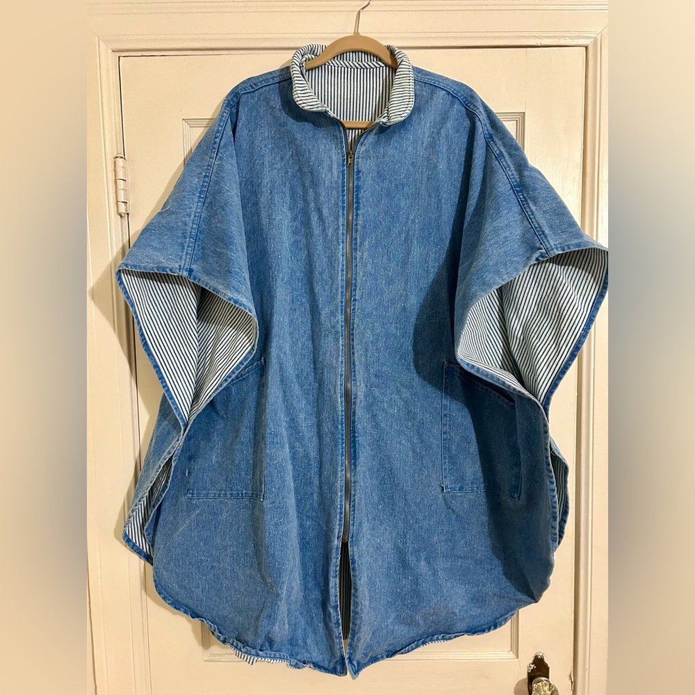 Vintage 1980’s Denim OSFA Zippered Poncho made in USA